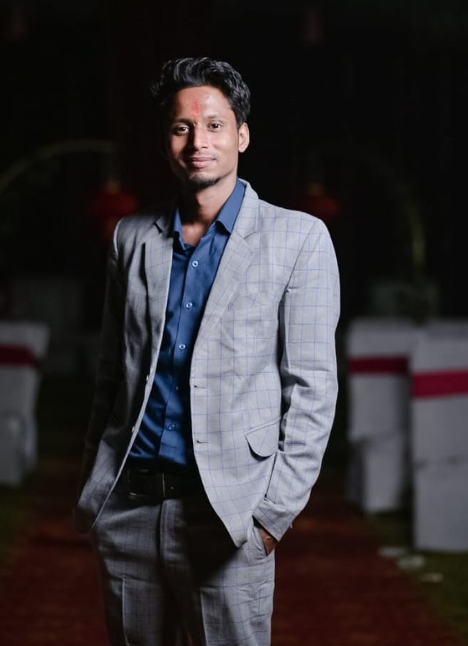 Portrait of Amit Chettiyar
